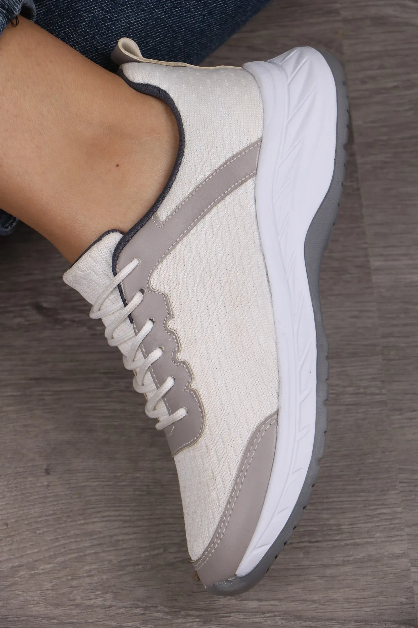 Reva Sneaker - 4093