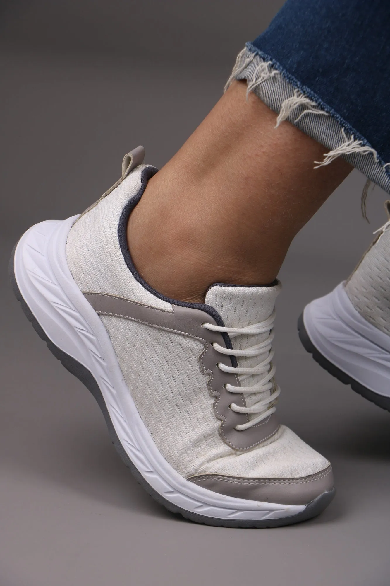 Reva Sneaker - 4093