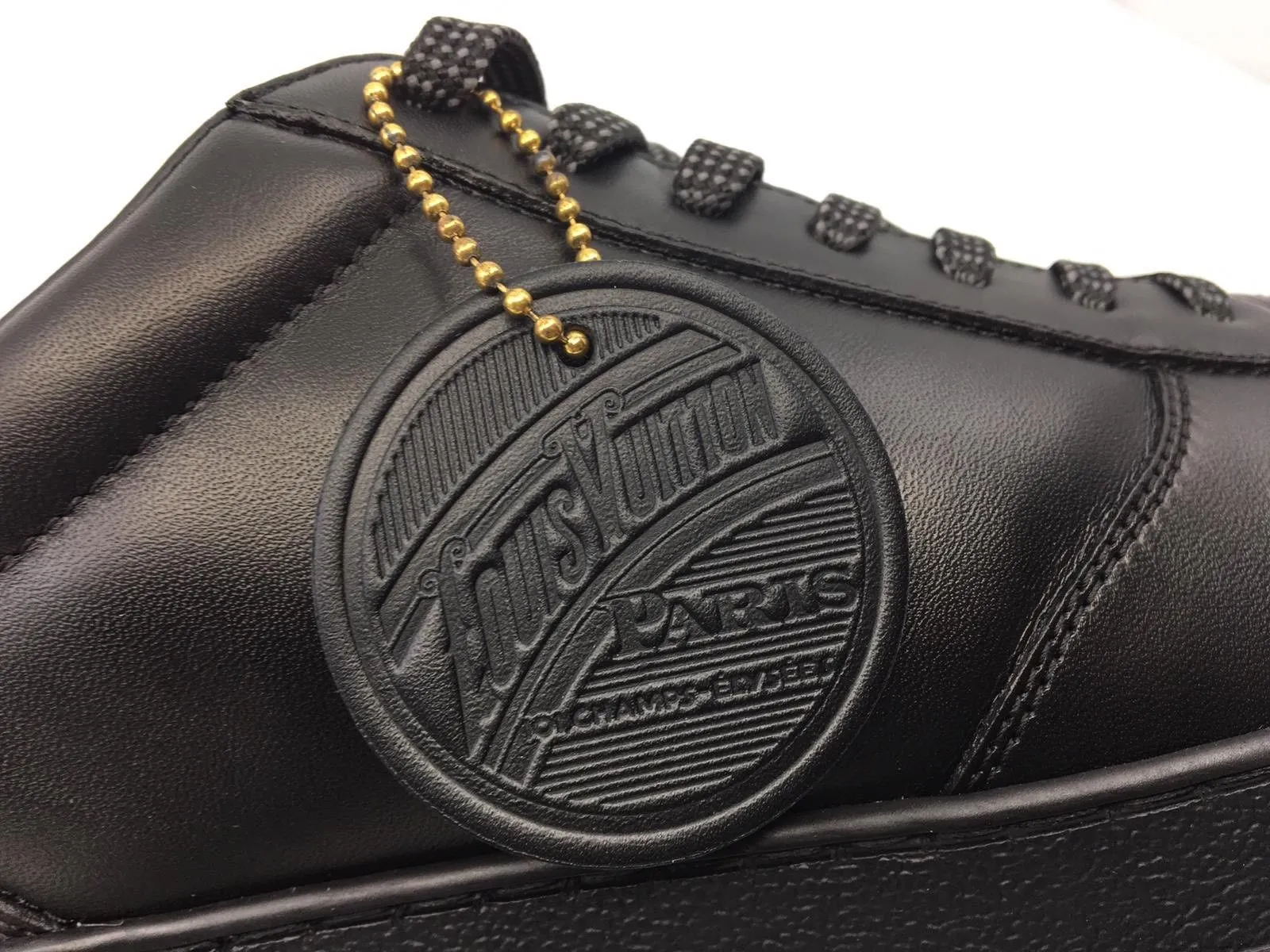 Rivoli Sneaker