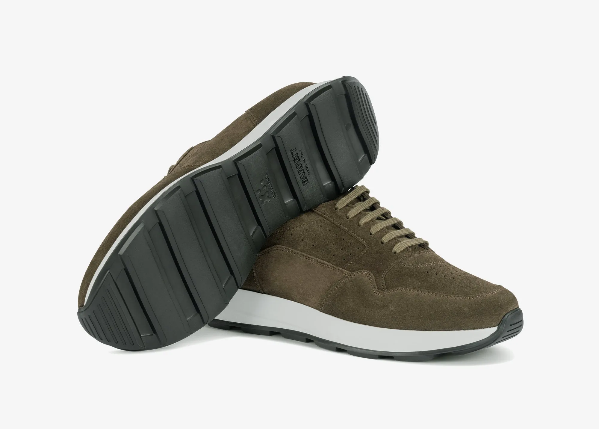 Running sneaker in suede verde