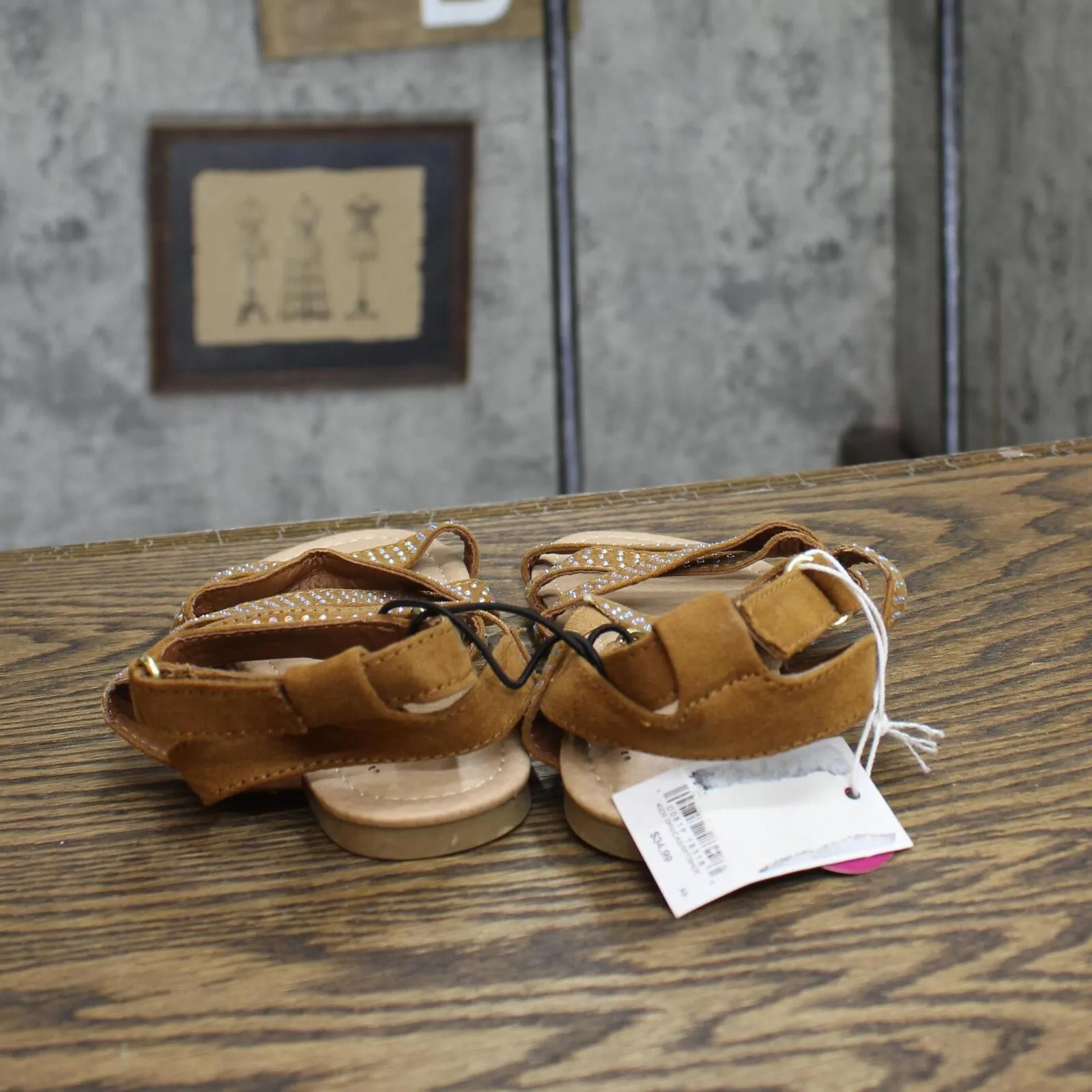 So Cecilaa Girls Gladiator Sandals CECILAACOGNAC Brown 1M