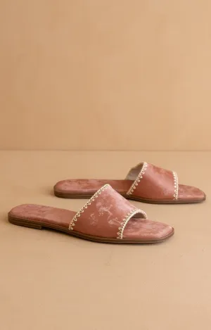 The Emmie - Summer Slides