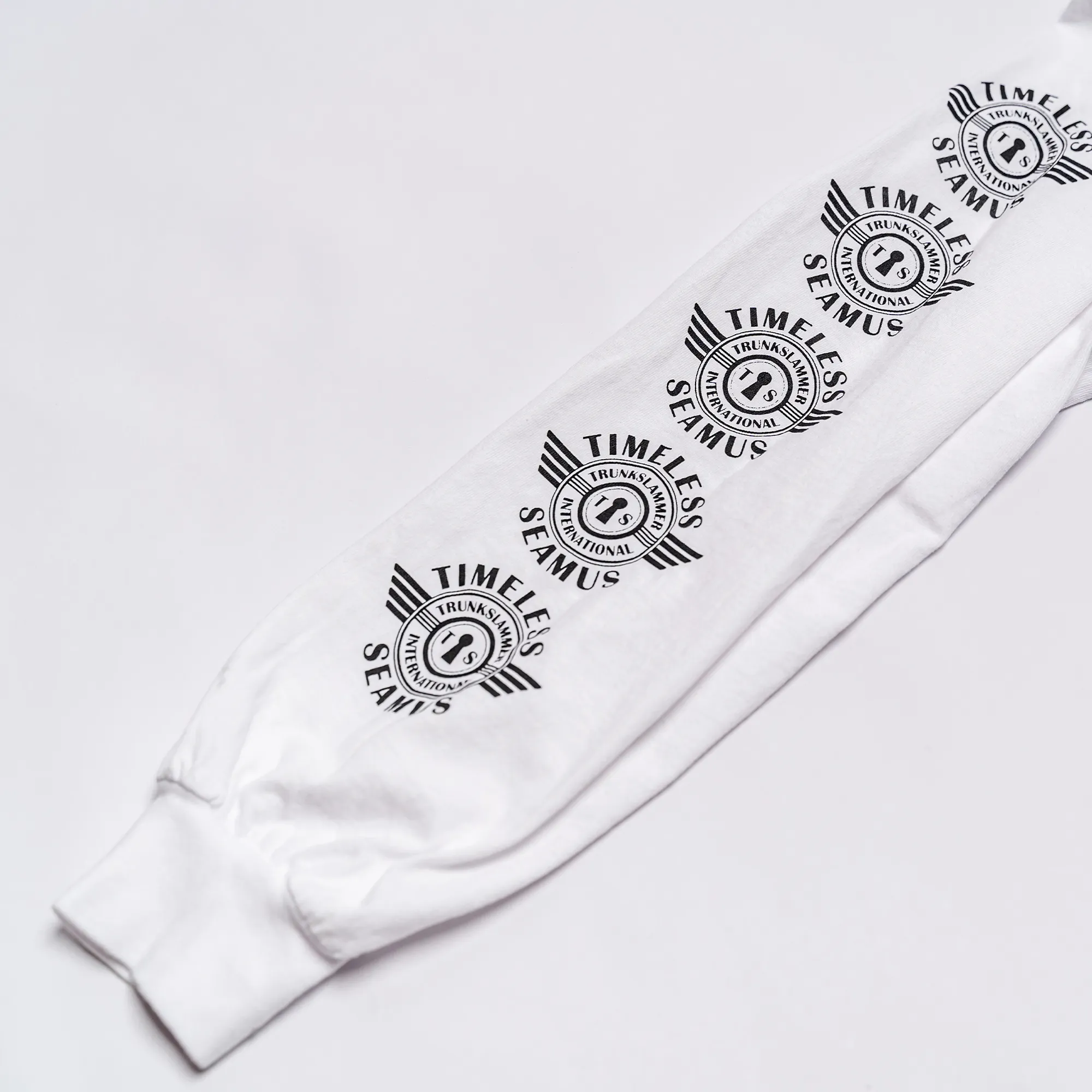 TRUNKSLAMMER LONG-SLEEVE T-SHIRT
