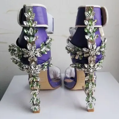Unique PVC Transparent Colorful Crystal Summer Shoes Woman Cover Heel Ankle Strappy Locked Sandals Women