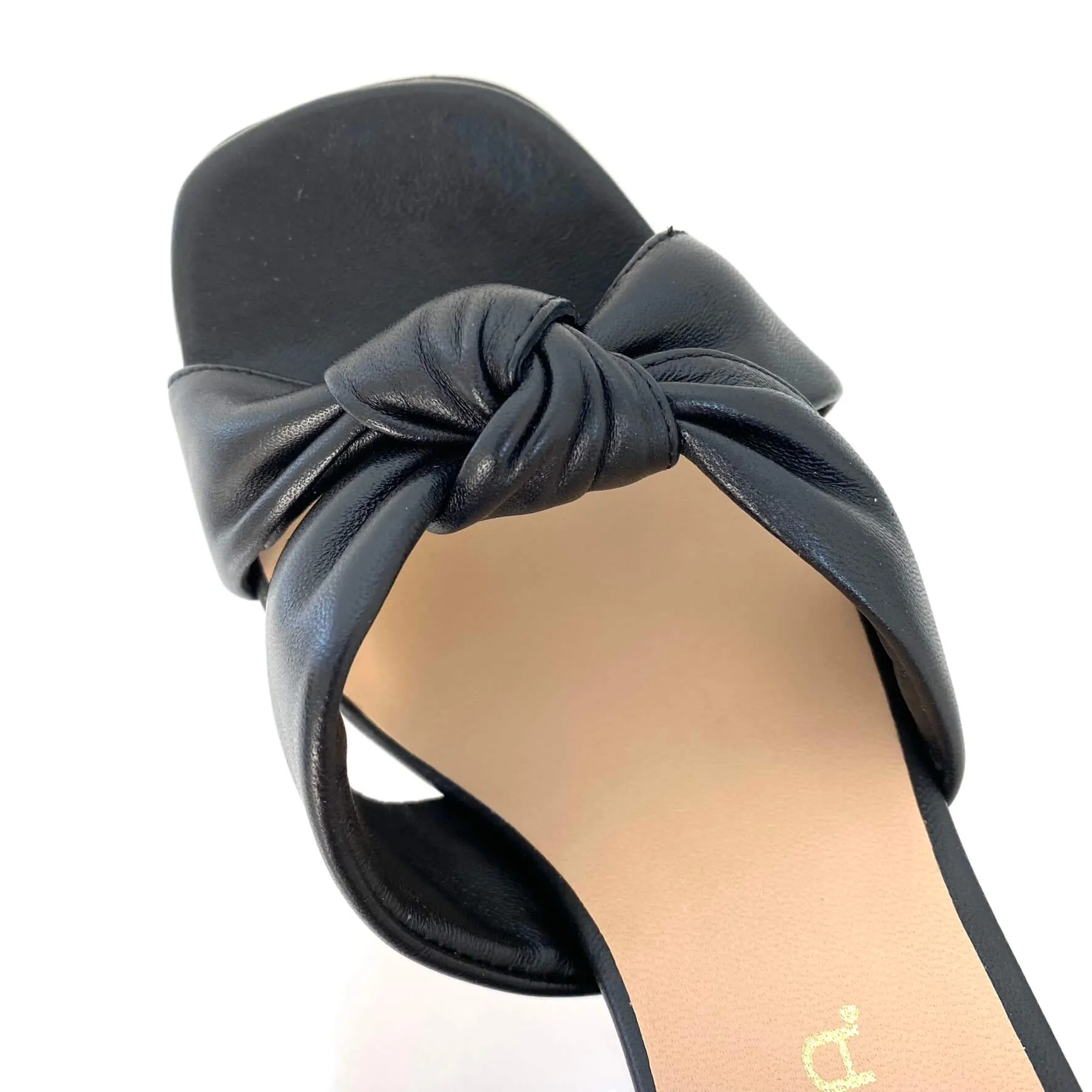 Unisa Umi Black Leather Platform Sandals