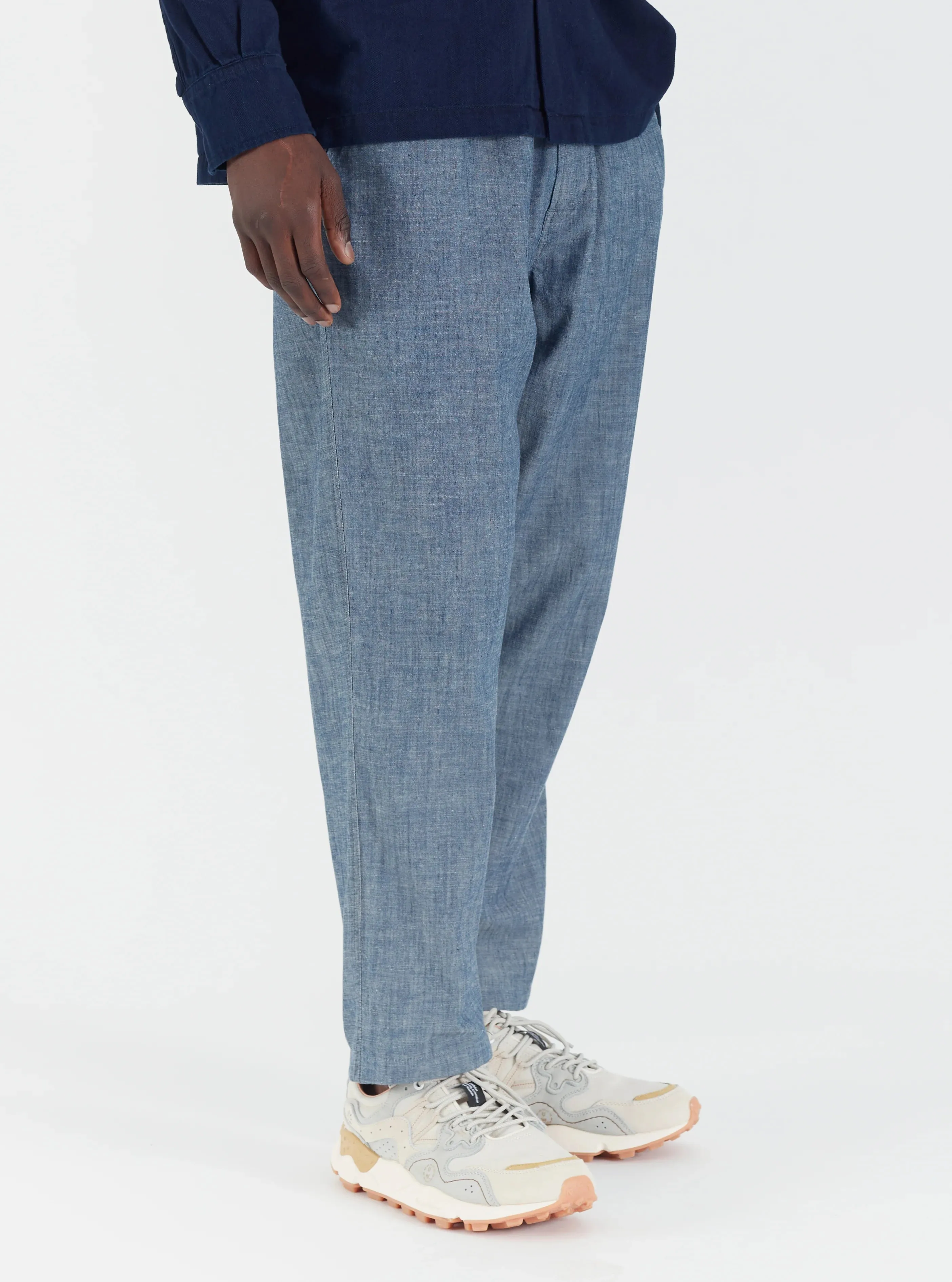 【Universal Works】Hi Water Trouser In Indigo Chambray / 淺靛藍水手布 九分 寬鬆褲型