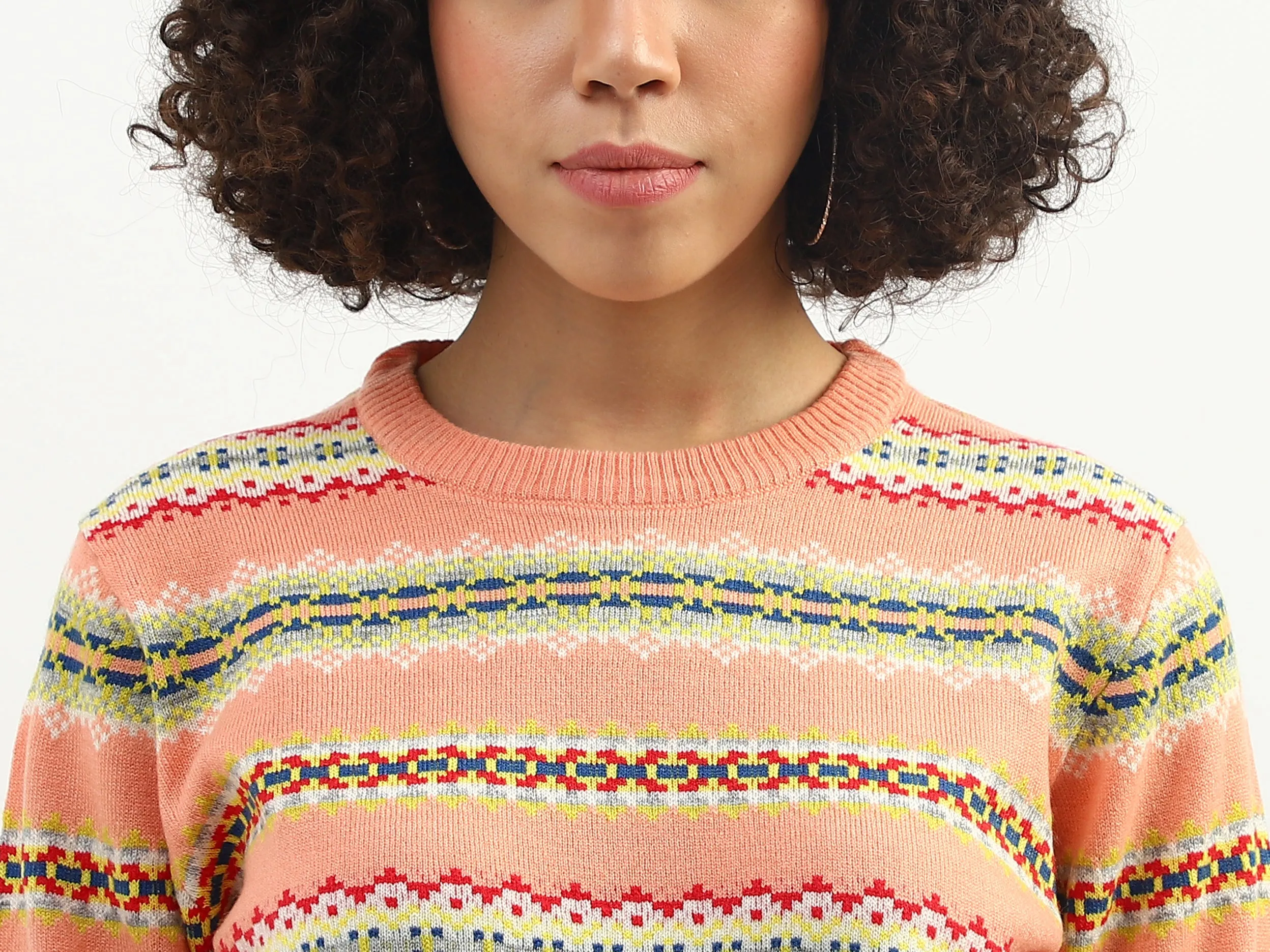 Women Knitted Round Neck Sweater