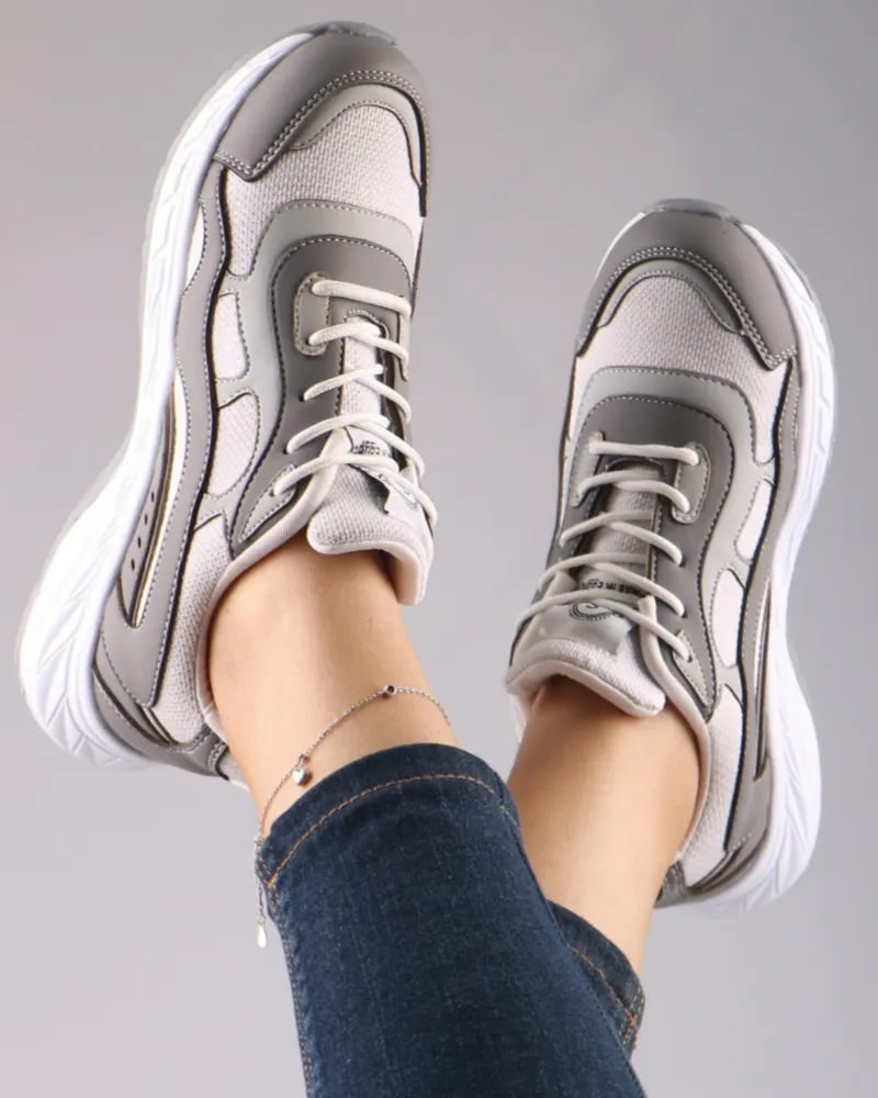 Women's Sneaker - 2084
