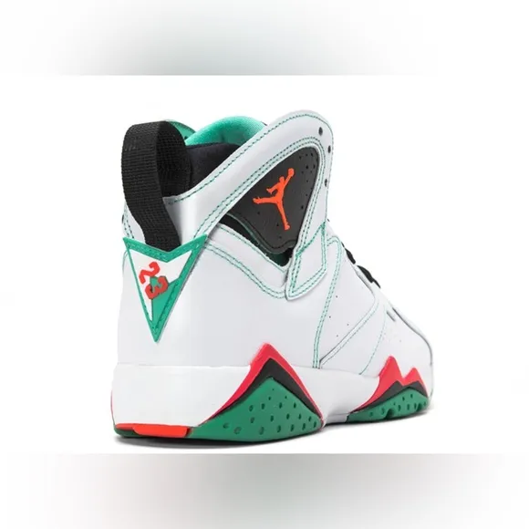 Youth Size 7.5 (Euro Sz 40.5) Jordan 7 Retro GS Sneakers Verde/White/Red/Green