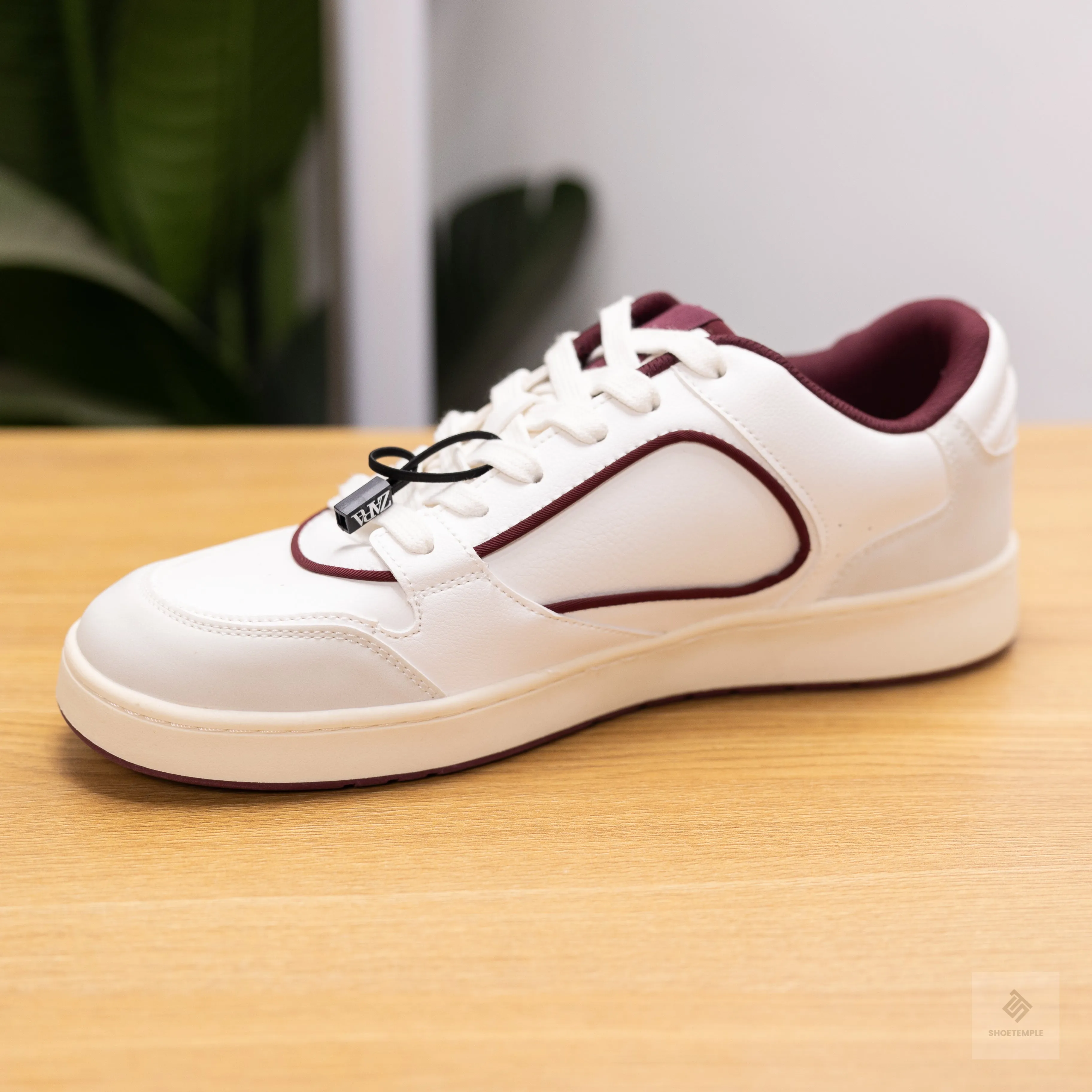 Zara Retro Casual