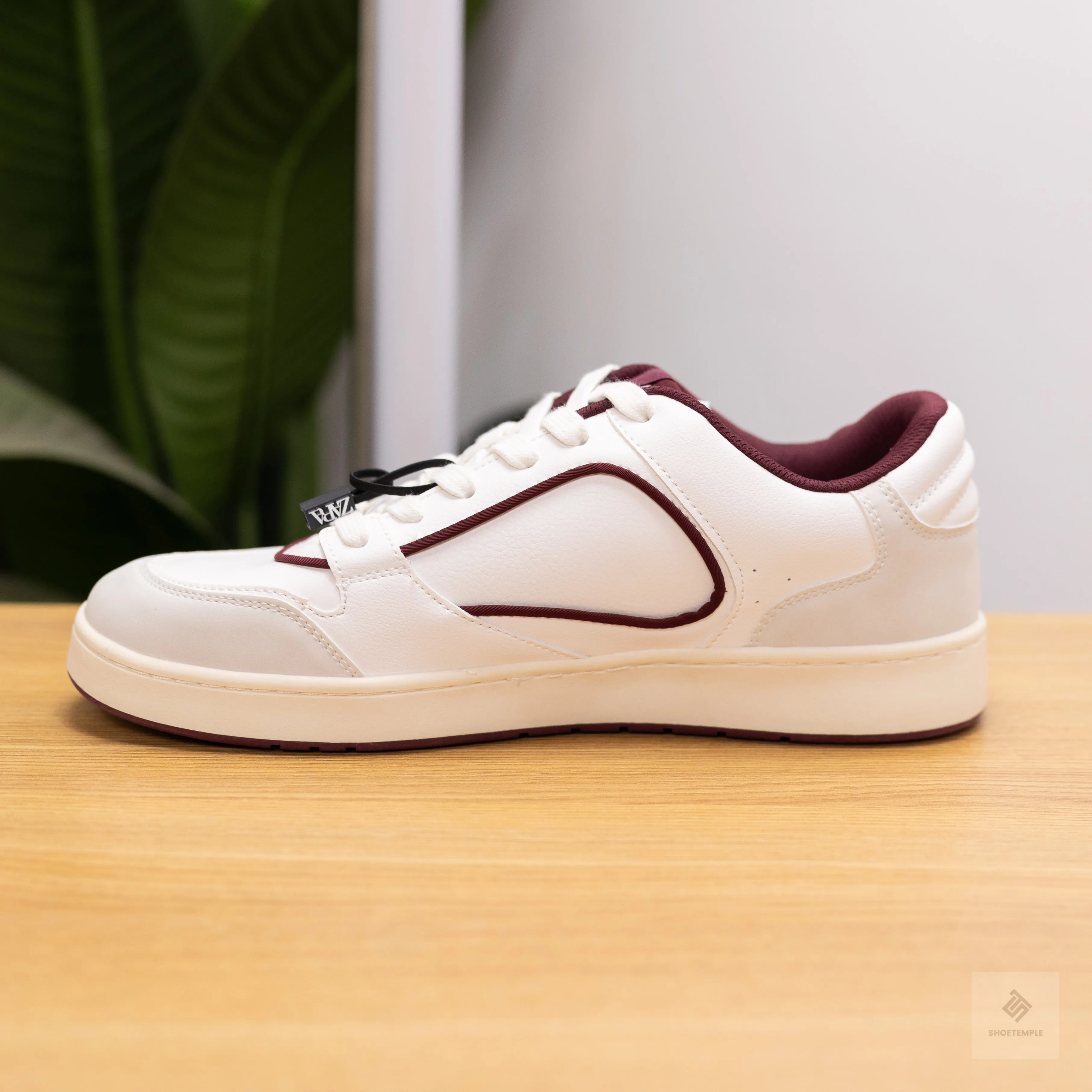 Zara Retro Casual